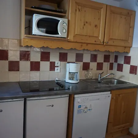Apartment Location 3 Pieces 6 Pers A - Proche Pistes Et Commodites, Animaux Acceptes - Fr-1-636-190